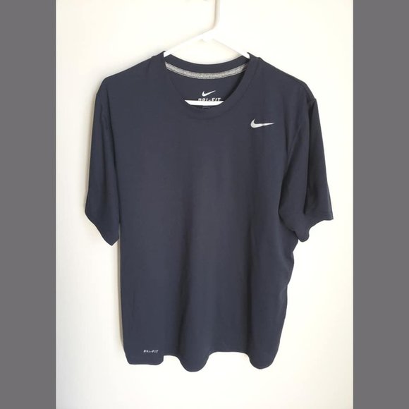 Nike Dri-FIT T-Shirt - Picture 2 of 5